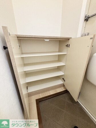 シャトル中山の物件内観写真